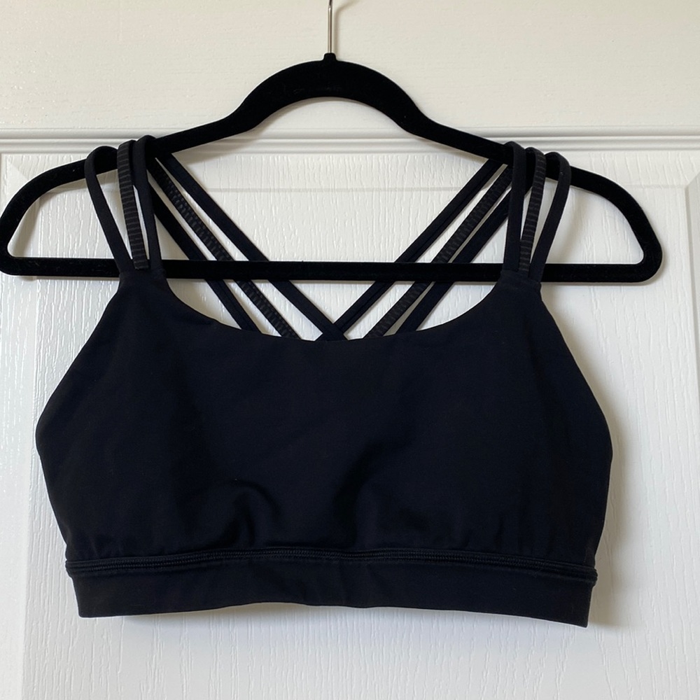 Lululemon Free to be Serene sports bra